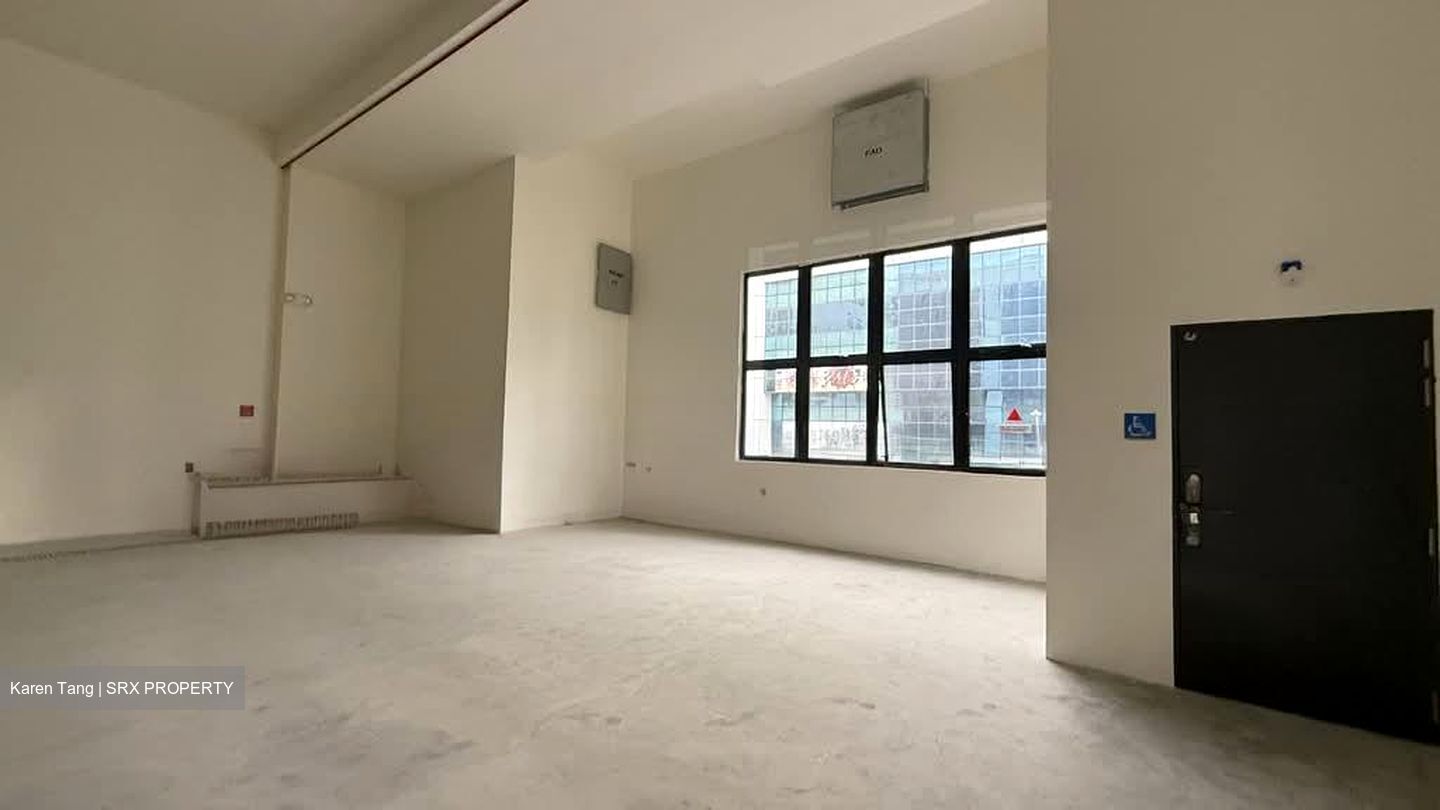 Soon Seng Building (D13), Factory #546336781